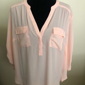Torrid size 1 pink Harper blouse